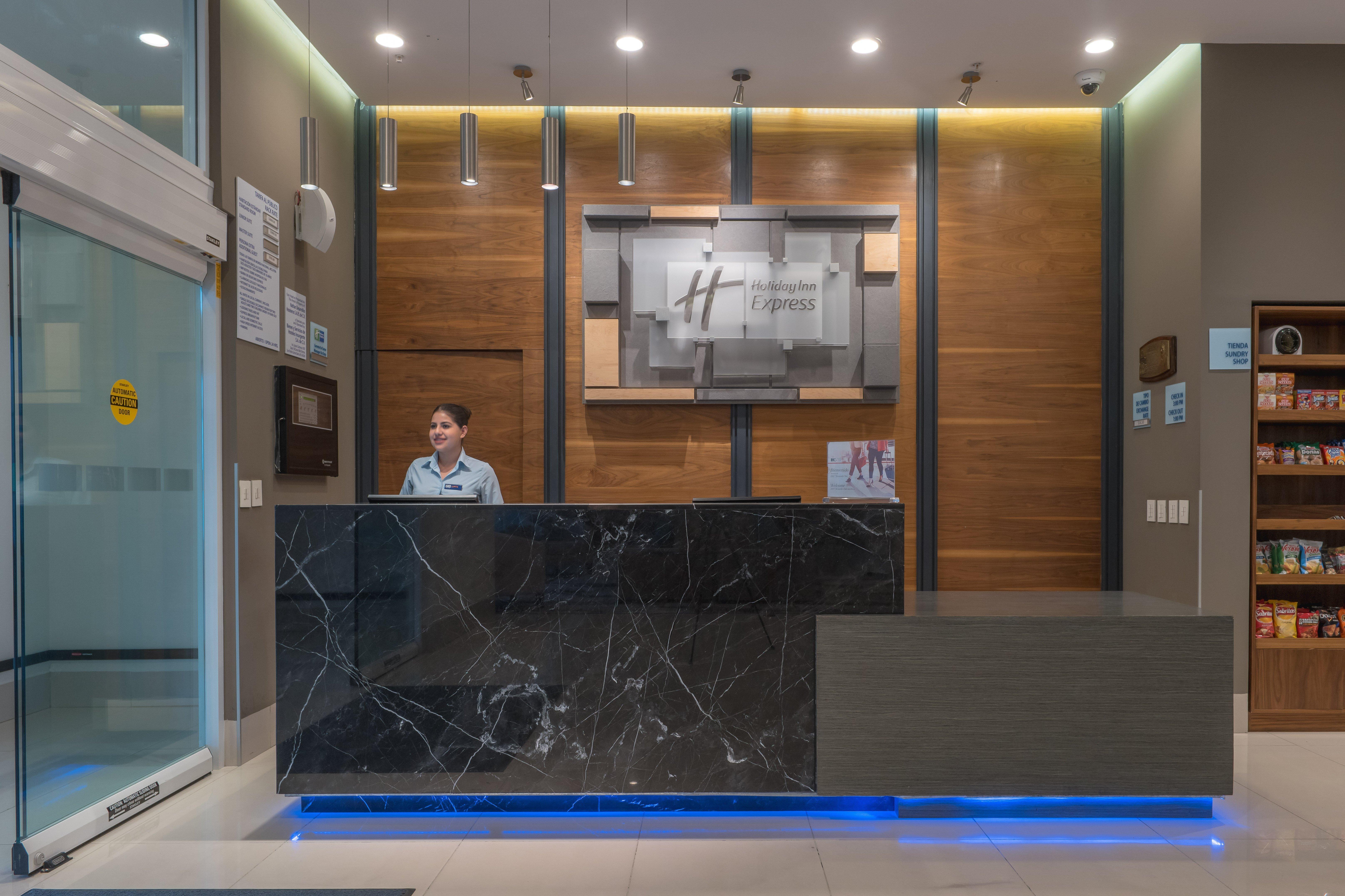 Holiday Inn Express & Suites Silao Aeropuerto Terminal By Ihg Zewnętrze zdjęcie