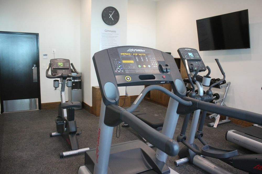 Holiday Inn Express & Suites Silao Aeropuerto Terminal By Ihg Zewnętrze zdjęcie
